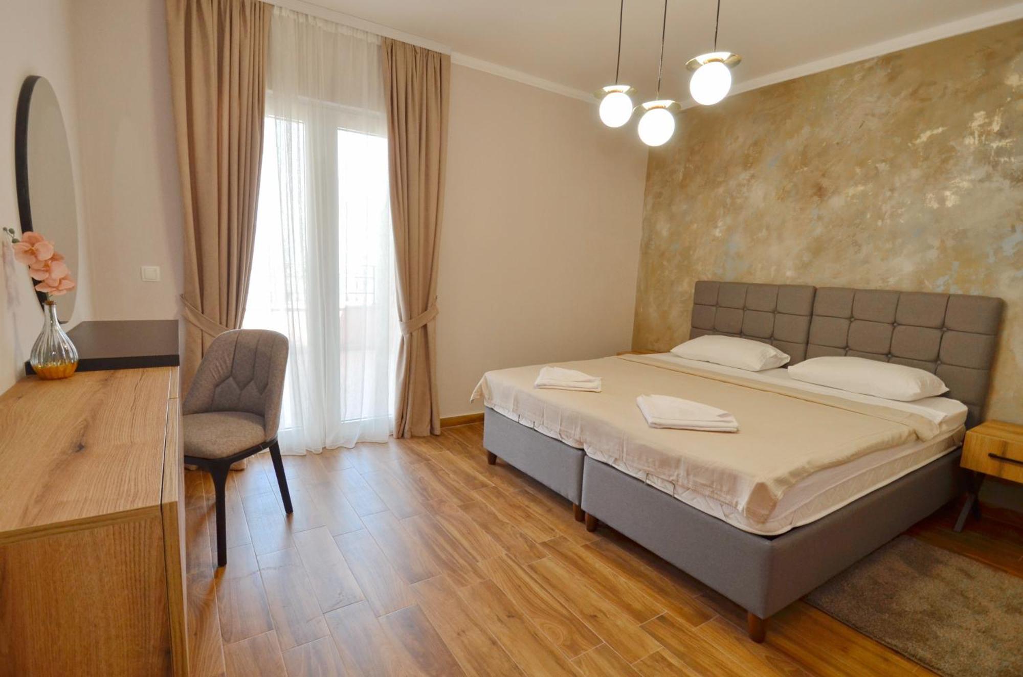 Boka Devine Residence Kotor Ngoại thất bức ảnh